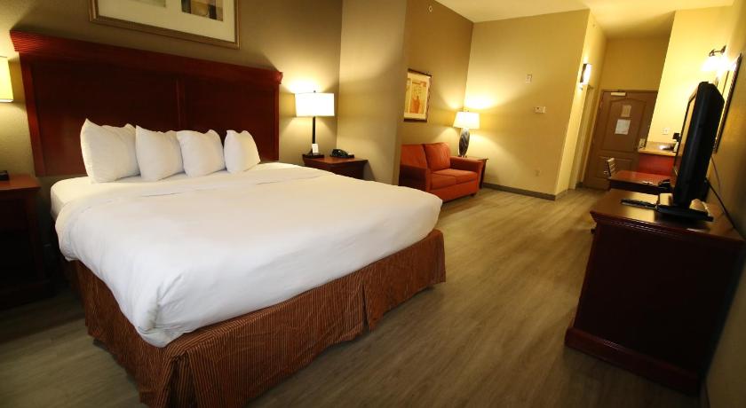 Seffner Inn and Suites photo
