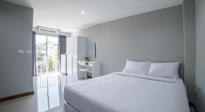 S44ROOM – Bangkok, NY