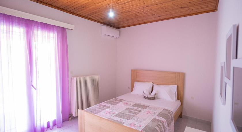 Aelia Apartment photo