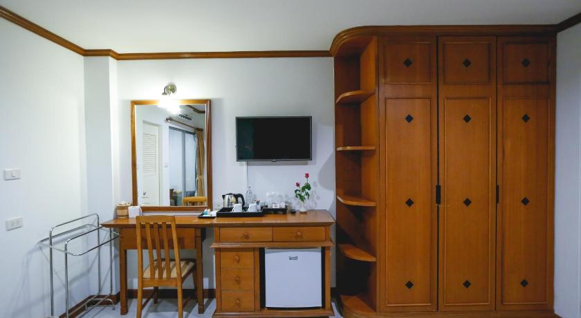 รูปของห้องเตียงควีนไซส์พร้อมวิวทะเล (Queen Room with Sea View) 2