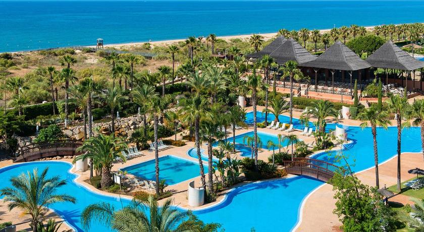 Puerto Antilla Grand Hotel