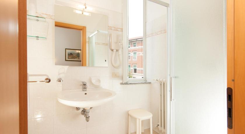 Albergo Vittoria photo