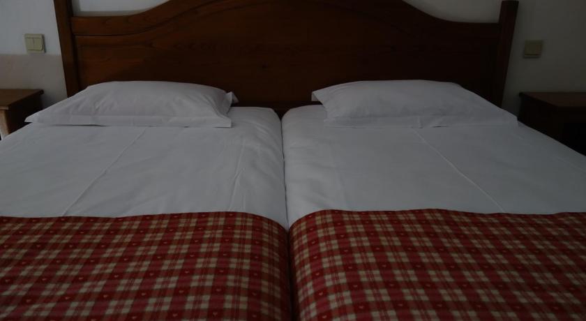 Image of Twin Room 5