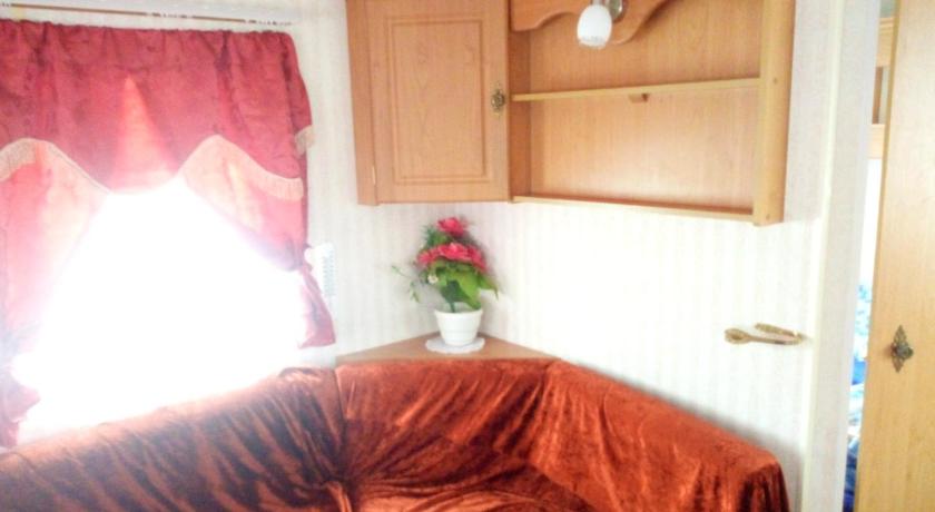 Ubytovani Fanisek v mobilnim domku v ceskem raji photo
