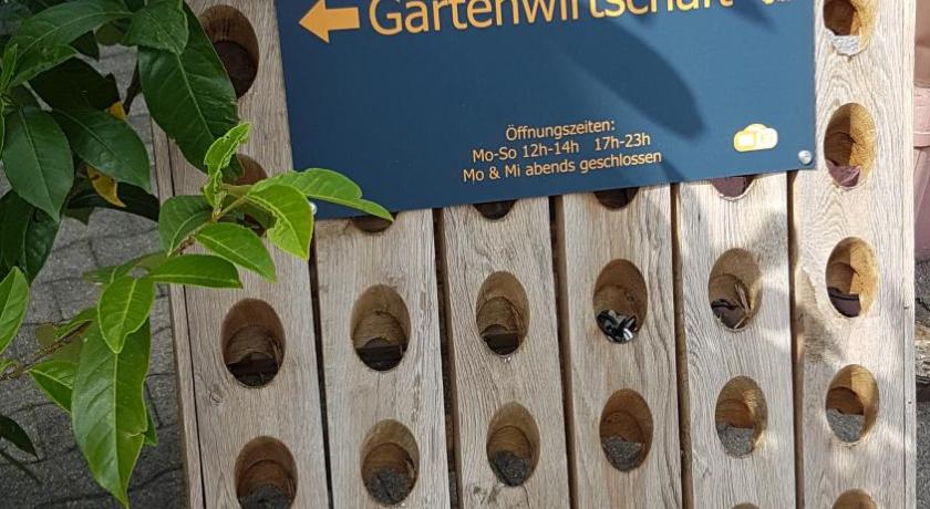 Hotel Gasthaus Rossle photo