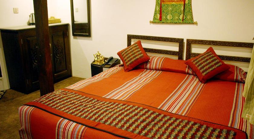 Image of Traditional Room 6