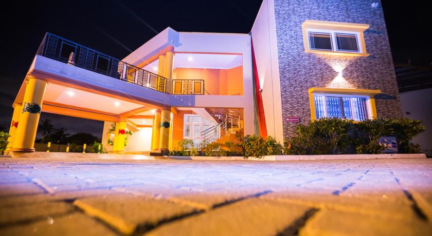 La Tua Villas — Hotel in Prampram