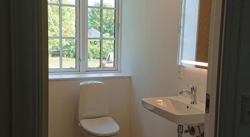 Image of Family Room with Private Bathroom (No kitchen) 14
