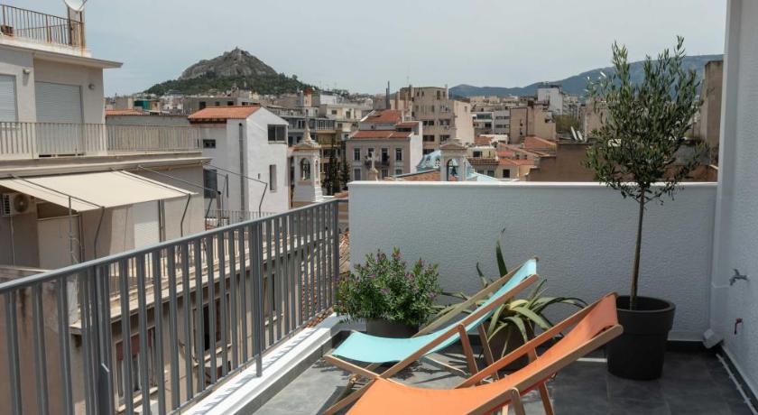 Acropolis Monastiraki Newly Renovated Apartment — Hotel in Athens