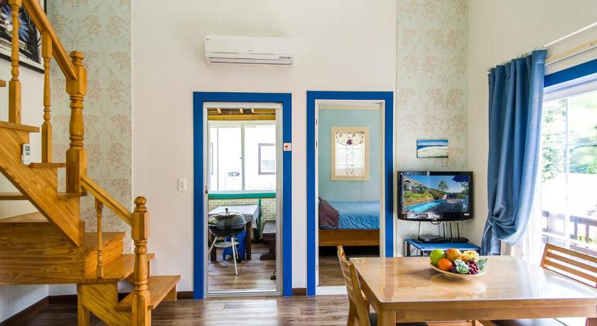 Image of Two-Bedroom Apartment 10
