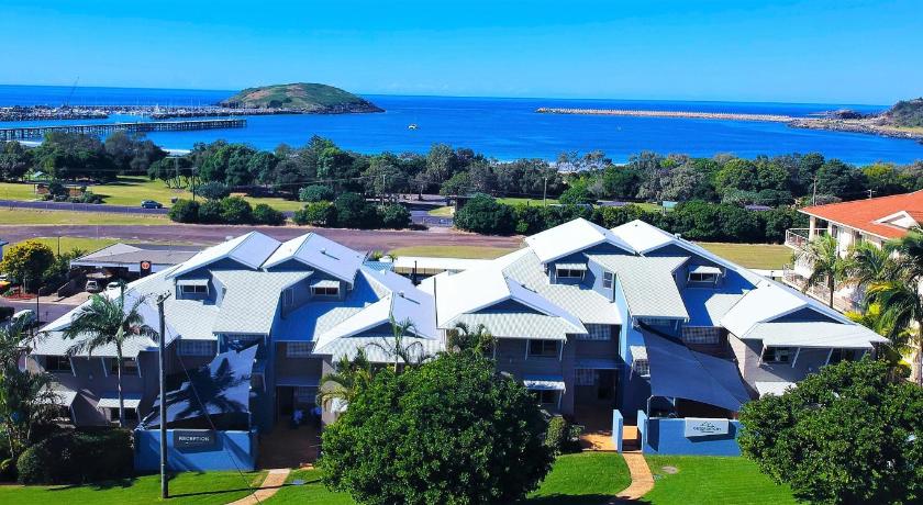 a house with a view of the ocean, The Observatory Self Contained Apartments in Coffs Harbour