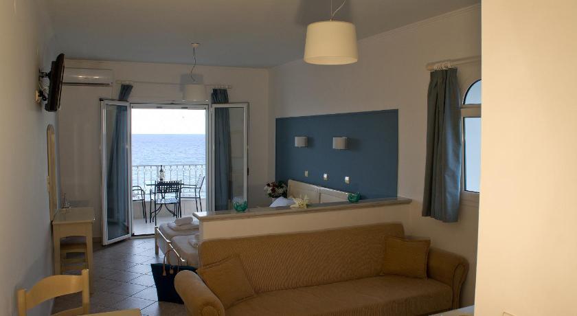 Image of Studio Apartment with Sea View 7