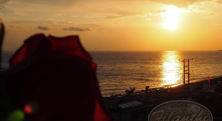 Image of Studio Apartment with Sea View 7