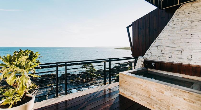 Image of Aloft Seaview 1