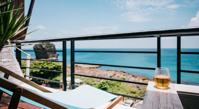 Image of Aloft Seaview 6