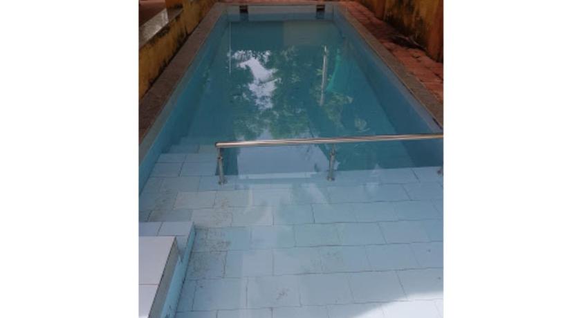 Deluxe Room near Calangute Mall photo