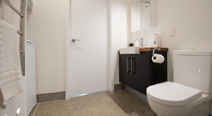 Image of One-Bedroom Apartment 5