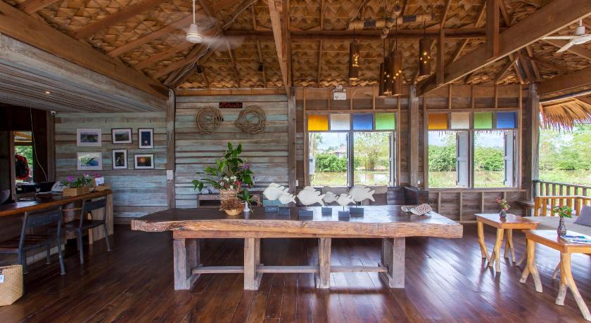 파탈룽 스리팍프라 부티크 리조트 파탈룽 (Sripakpra Boutique Resort Phatthalung) 5성급 호텔 외관