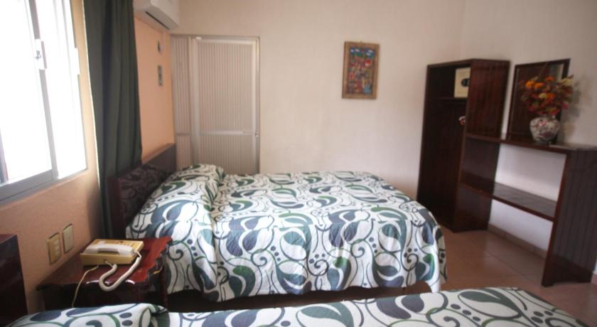 Hotel Maria De Lourdes photo