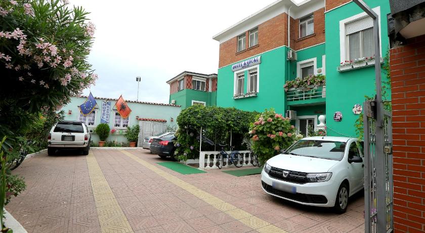 Hotel Kaduku photo