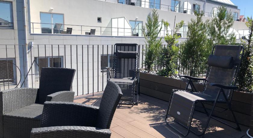 URBAN VIEWS - Townhouse Private Terrace ARRABIDA - main image