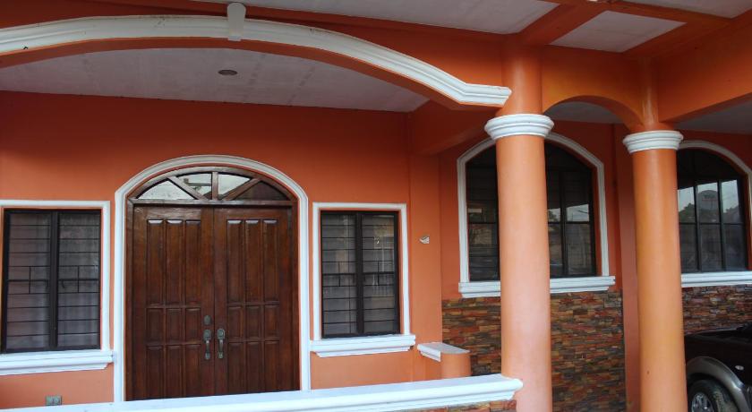 Touristlink Homestay — Hotel in Donsol