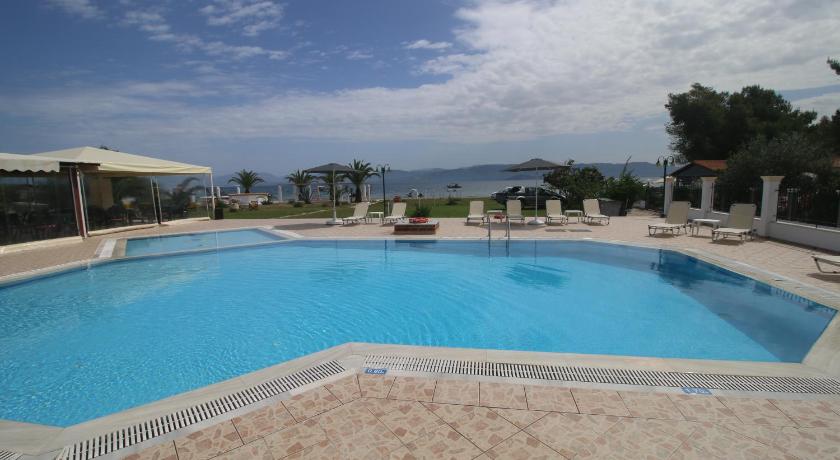 Utopia Kavos photo