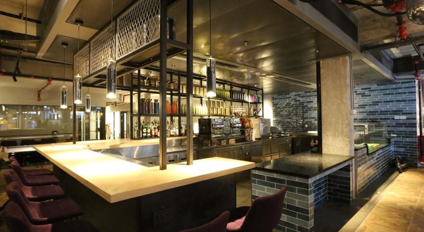 Link Hotel & Hub - image 10