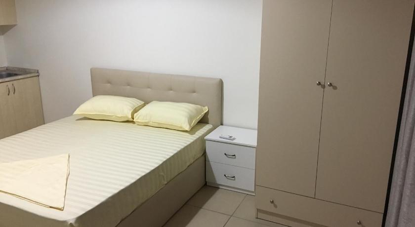 ALEXANDER Rooms & Apartments photo