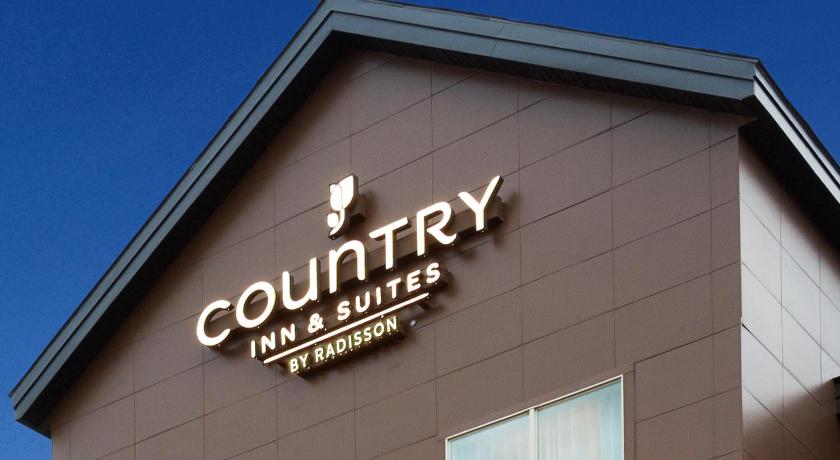 Country Inn & Suites by Radisson, Elk River, MN