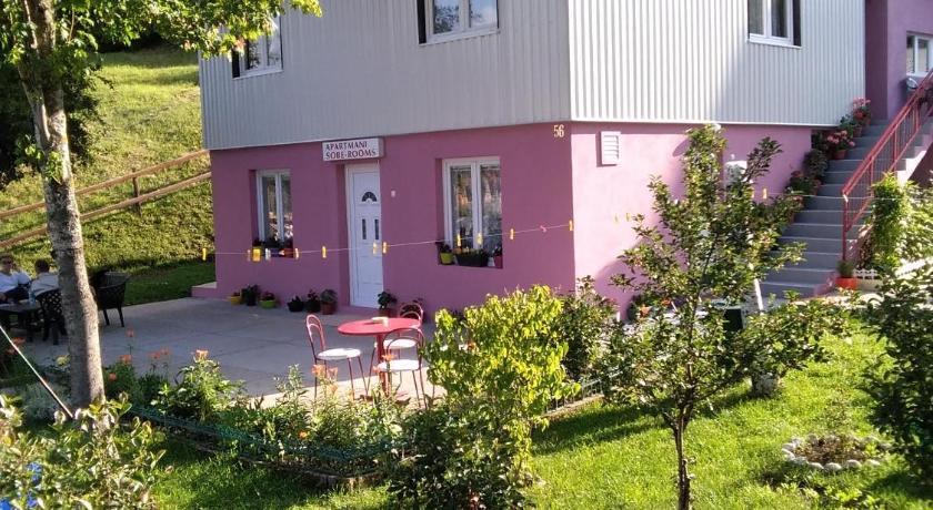 Apartments Obradovic Milan — Hotel in Zabljak