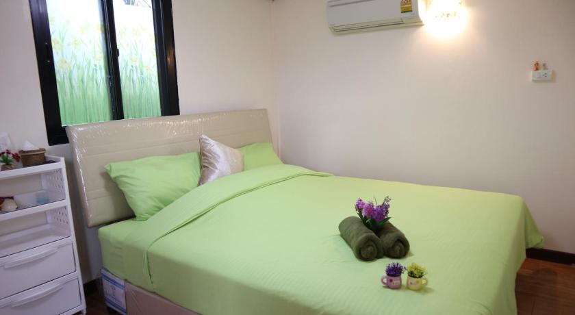 Image of King Room with Mountain View 2