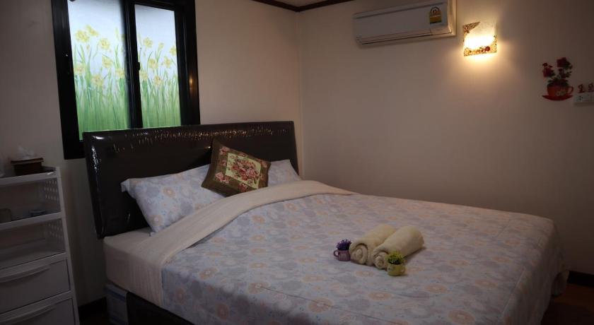 Image of King Room with Mountain View 10