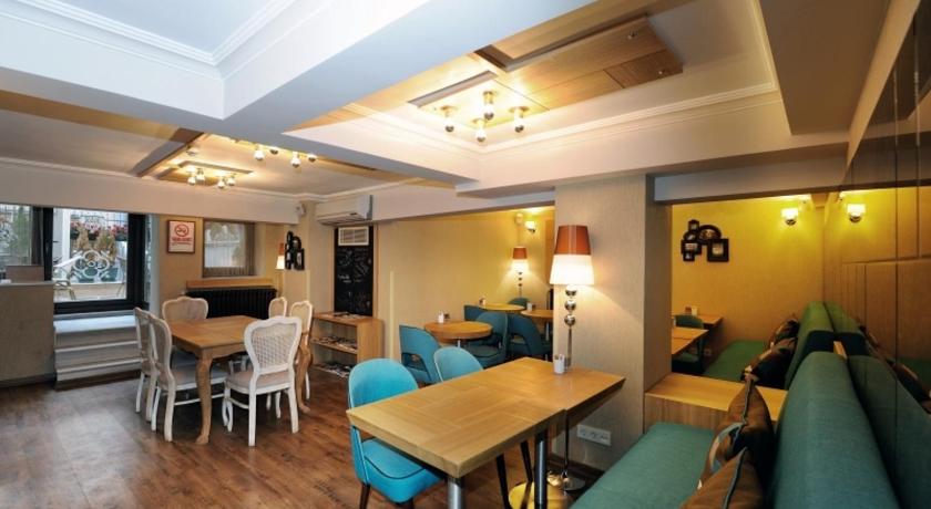 Collage Pera Hotel - image 10