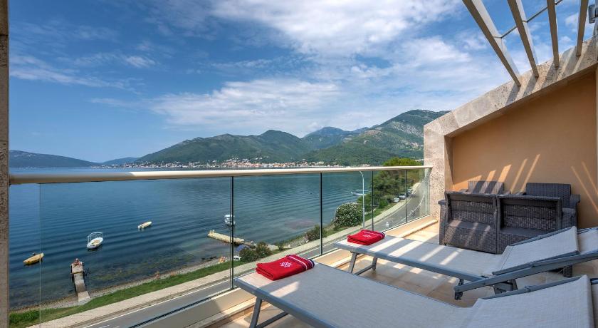 Apartments Villa Adriatic — Hotel in Tivat