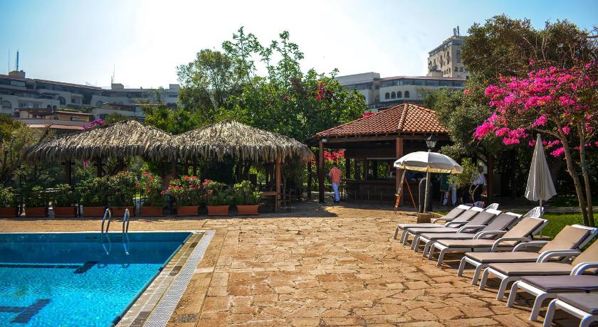 Portemilio Hotel & Resort photo