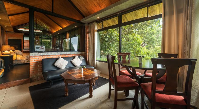 Image of Suite 4