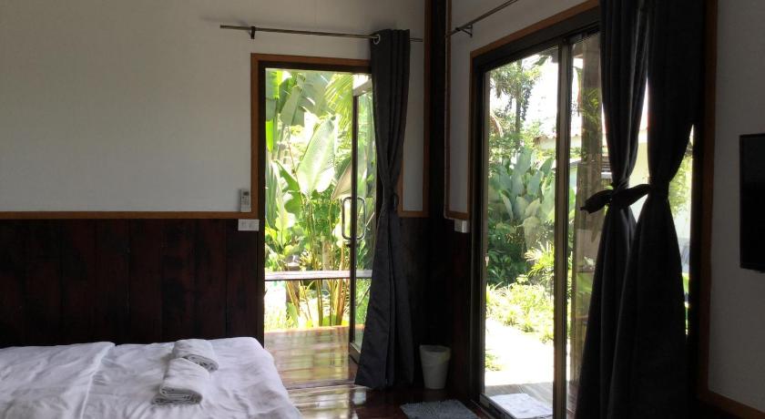 Baan Suan La Moon photo