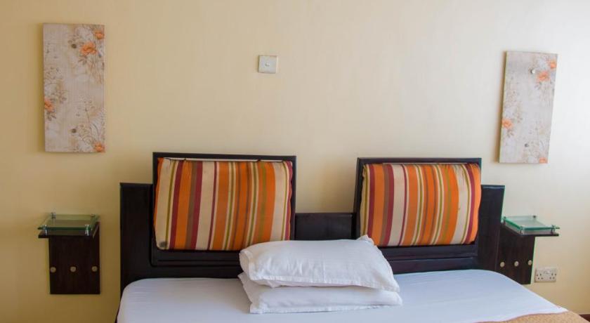 Shumuk Hotel and Apartments photo