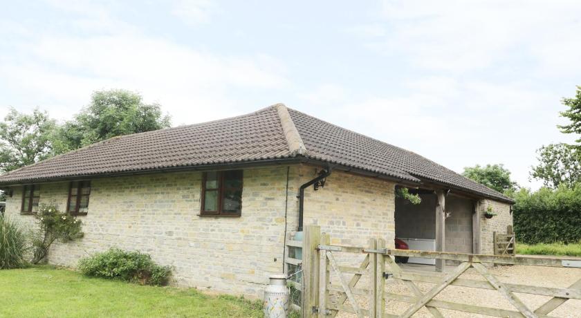 Best Price On The Old Goat Barn At Trout Cottage Somerton In