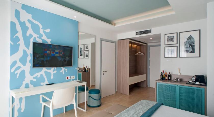 Modica Beach Resort