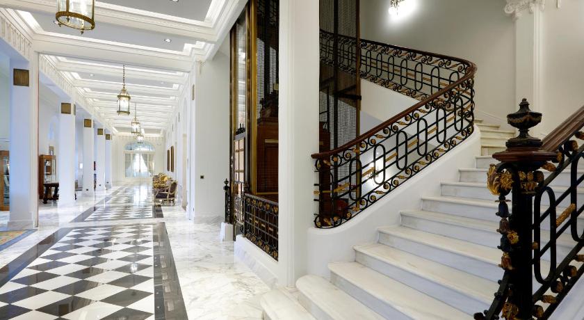 Hotel Real - image 14