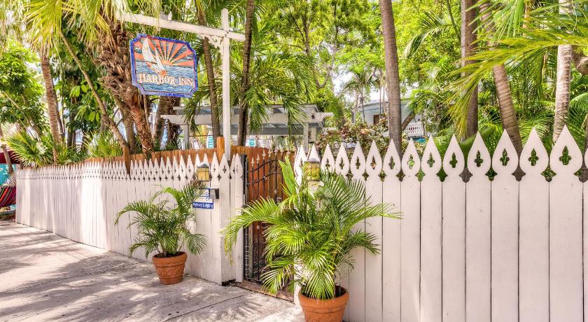 Key West Harbor Inn - Adults Only photo