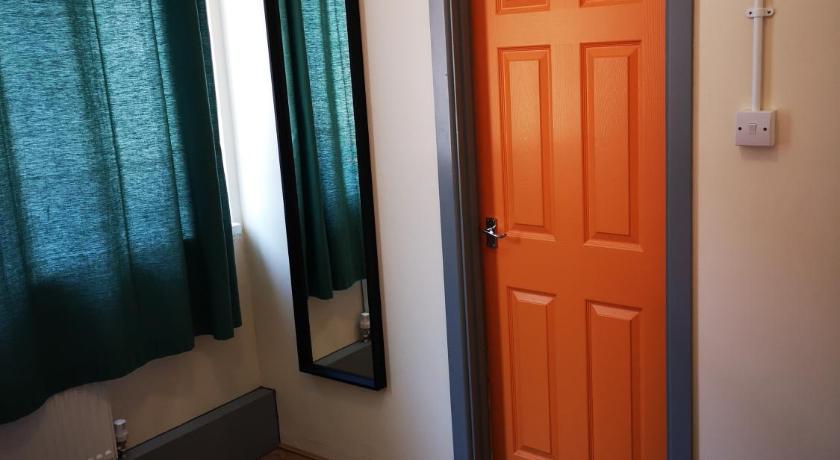 Image of Double Private Bathroom 1
