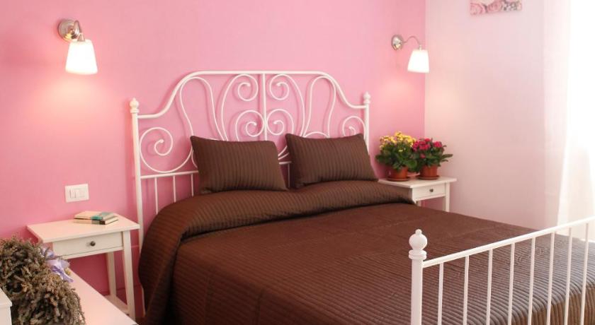 阿西西 B&B Lavanda e Rosmarino 3星级 酒店 套房