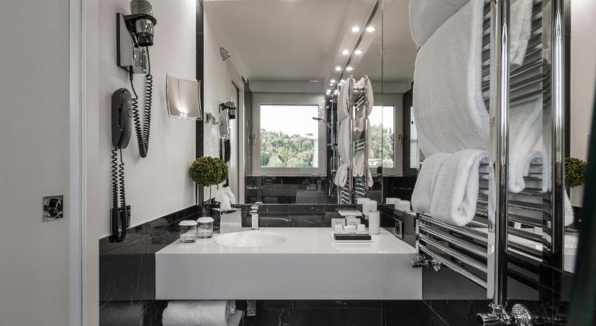 Image of Junior Suite Deluxe - Arno View 2