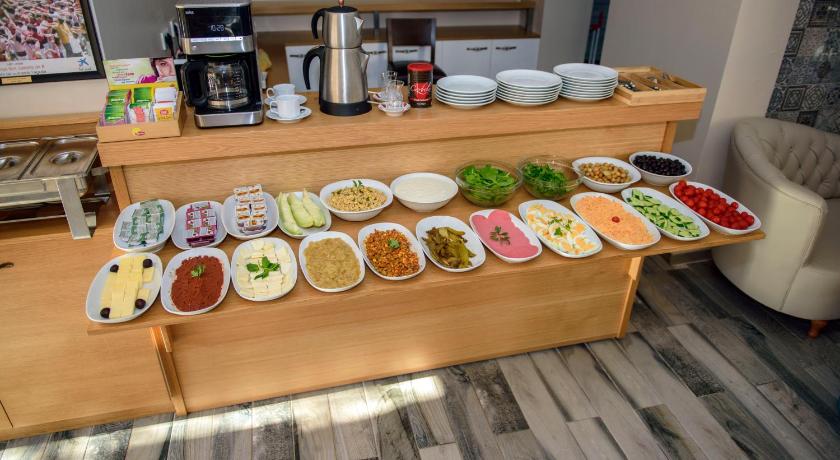 Tayahatun Hotel - image 11