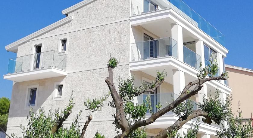 Villa Perla Dalmatica — Hotel in Rogoznica