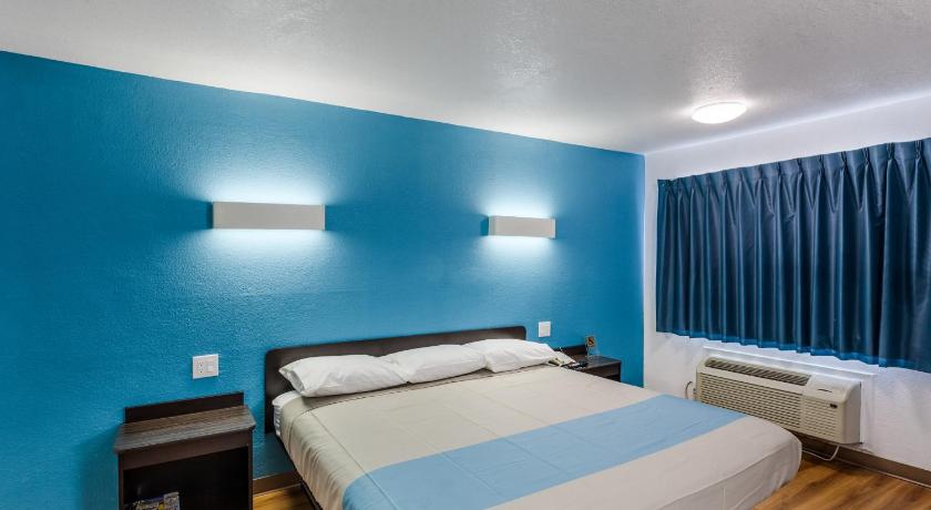 Motel 6-Fort Worth, TX - Convention Center