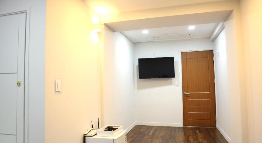 Charm Hotel photo